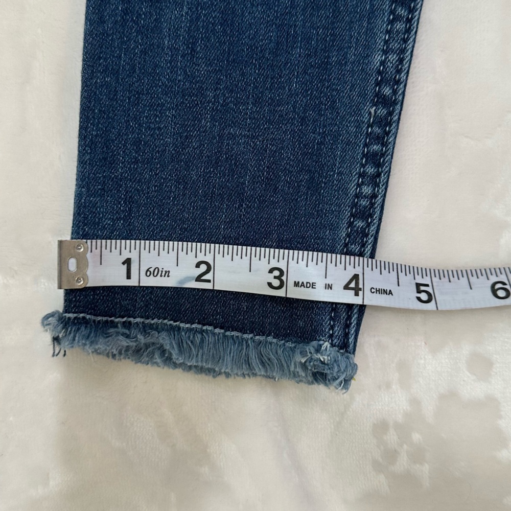 Hollister Curvy High Rise Super Skinny Blue Jeans with Modern Gradient - Picture 8 of 8